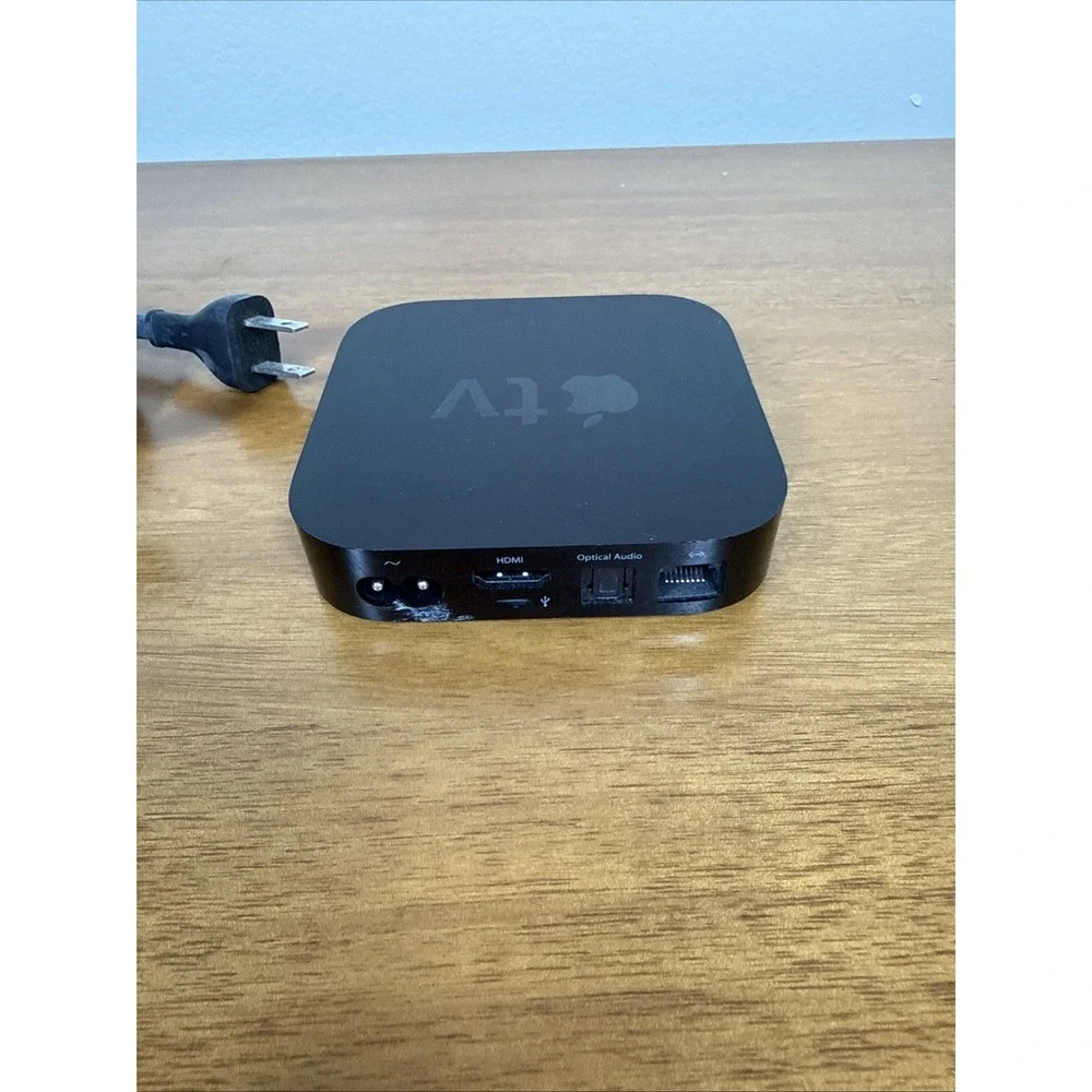 Apple TV 3rd Gen A1469 Black Streaming Player Console w/ Power Cord NO REMOTE